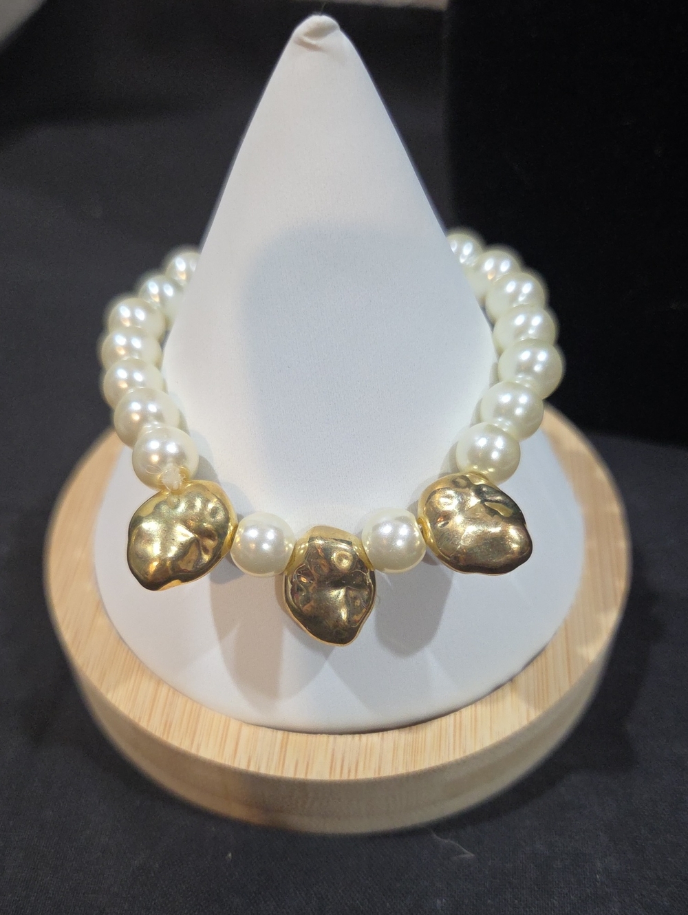 Pearl Stretch Bracelet with Gold Nugget Accents - White Gold